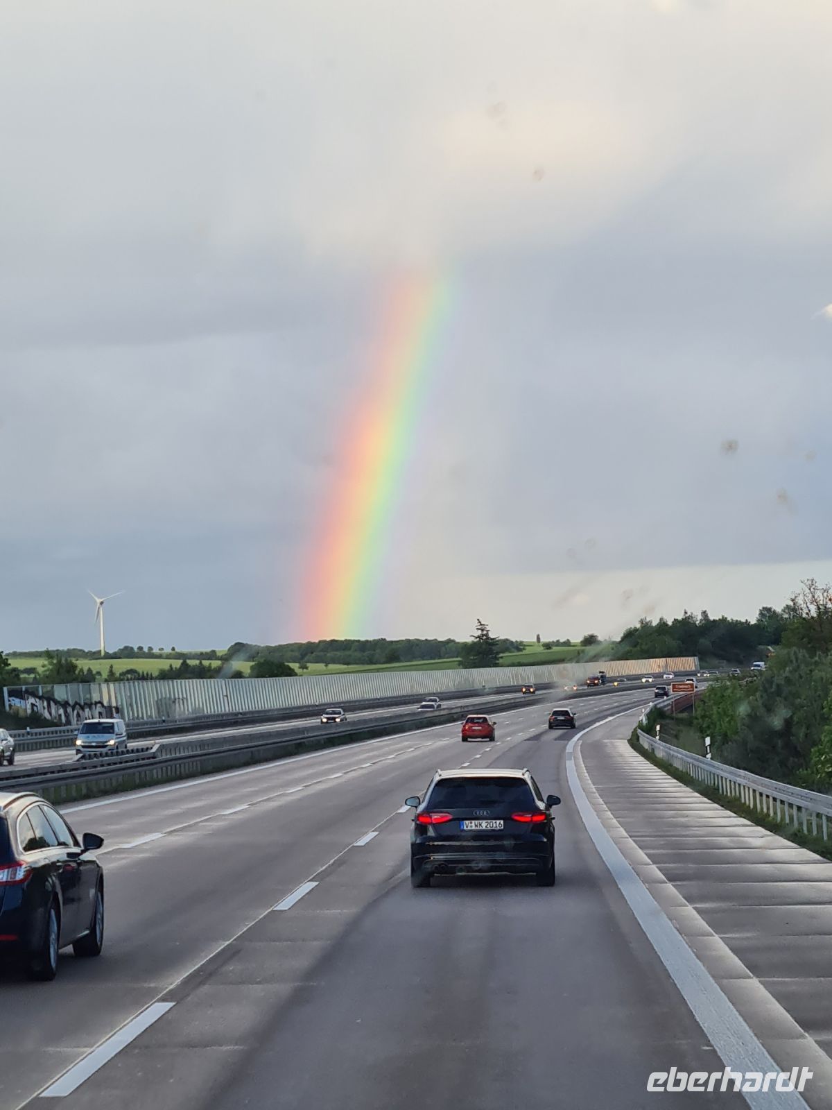 Tag 12 - Heimfahrt mit niemals enden wollenden Regenbogen (1).jpg &ndash; &copy; Jana Wessendorf (Eberhardt TRAVEL)