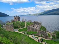 Tag 8 - Schottland - Loch Ness mit Urquhart Castle.jpg &ndash; &copy; Jana Wessendorf (Eberhardt TRAVEL)