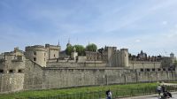 Spaziergang am Tower  &ndash; &copy; Marlies Thrum (Eberhardt TRAVEL)