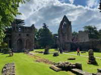 ...Dryburgh Abbey &ndash; &copy; G. Adamietz (Eberhardt TRAVEL)