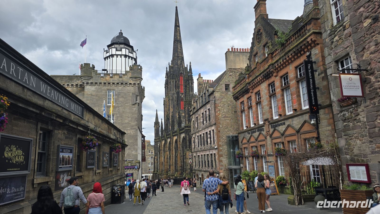 Royal Mile Edinburgh  &ndash; &copy; Marlies Thrum (Eberhardt TRAVEL)