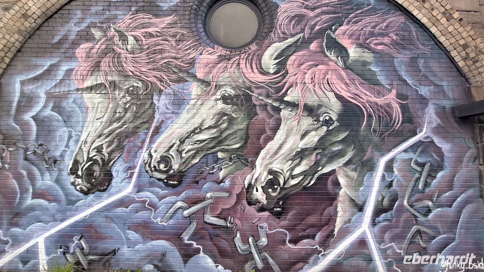 Glasgow: Streetart &ndash; &copy; Sinah Witzig (Eberhardt TRAVEL)