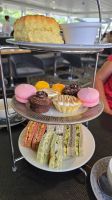 Afternoon Tea auf der Themse  &ndash; &copy; Marlies Thrum (Eberhardt TRAVEL)