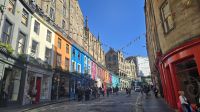Victoria Street Edinburgh &ndash; &copy; Marlies Thrum (Eberhardt TRAVEL)