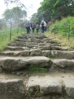 Aufstieg zur Burg &ndash; &copy; Heike Heinen (Eberhardt TRAVEL)