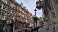 unterwegs auf The Strand- Luxus und Elend eng beieinander &ndash; &copy; Marlies Thrum (Eberhardt TRAVEL)