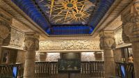 Rolltreppen einmal anders- eben im Harrods &ndash; &copy; Marlies Thrum (Eberhardt TRAVEL)