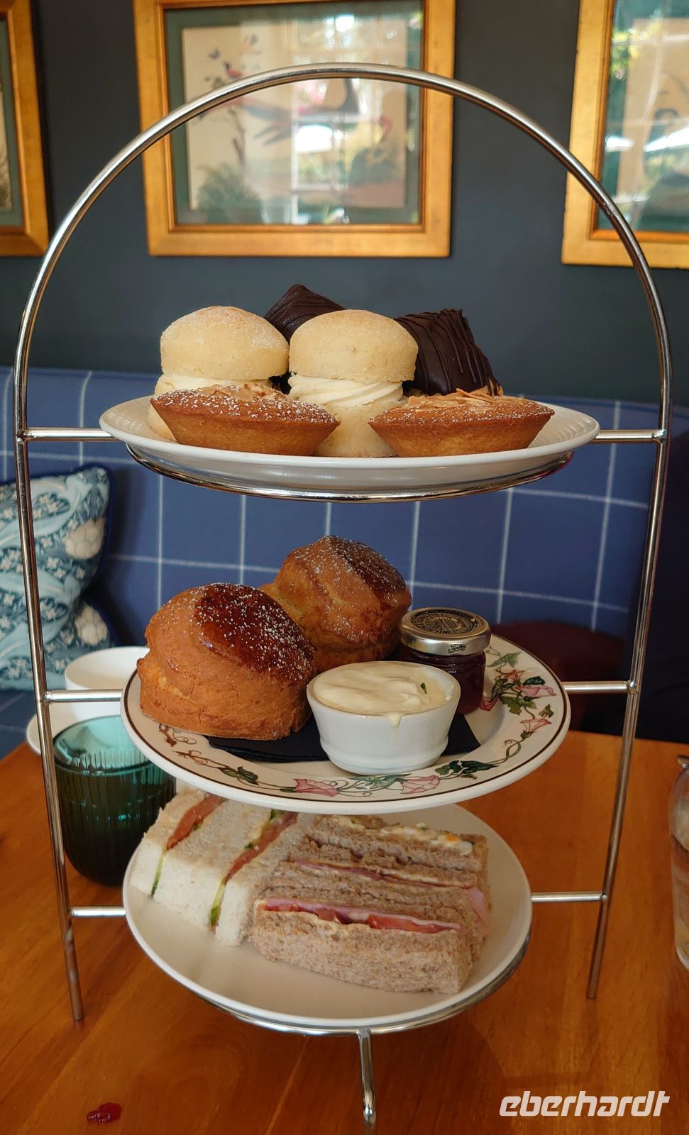 75 Afternoon Tea, Tetbury &ndash; &copy; Burkhard Herpich (Eberhardt TRAVEL)