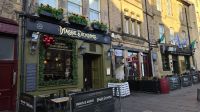 besondere Pubs am Grassmarket &ndash; &copy; Marlies Thrum (Eberhardt TRAVEL)
