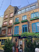 England, London, Neal‘s Yard &ndash; &copy; Sabine C. Seifert (Eberhardt TRAVEL)