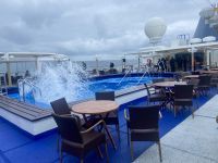 Außenpool bei stärkeren Seegang &ndash; &copy; Stella Baldini (Eberhardt TRAVEL)