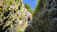unterwegs im Dumbarton Castle &ndash; &copy; Marlies Thrum (Eberhardt TRAVEL)