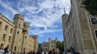 White Tower und Waterloo Block mit den Kronjuwelen  &ndash; &copy; Marlies Thrum (Eberhardt TRAVEL)