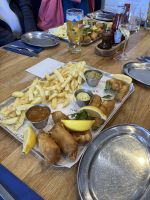 England, Padstow, Fish & Chips bei Rick Stein &ndash; &copy; Sabine C. Seifert (Eberhardt TRAVEL)
