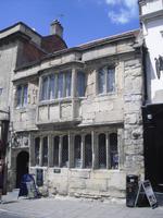 The Tribunal in Glastonbury &ndash; &copy; Norbert Binder (Eberhardt TRAVEL)