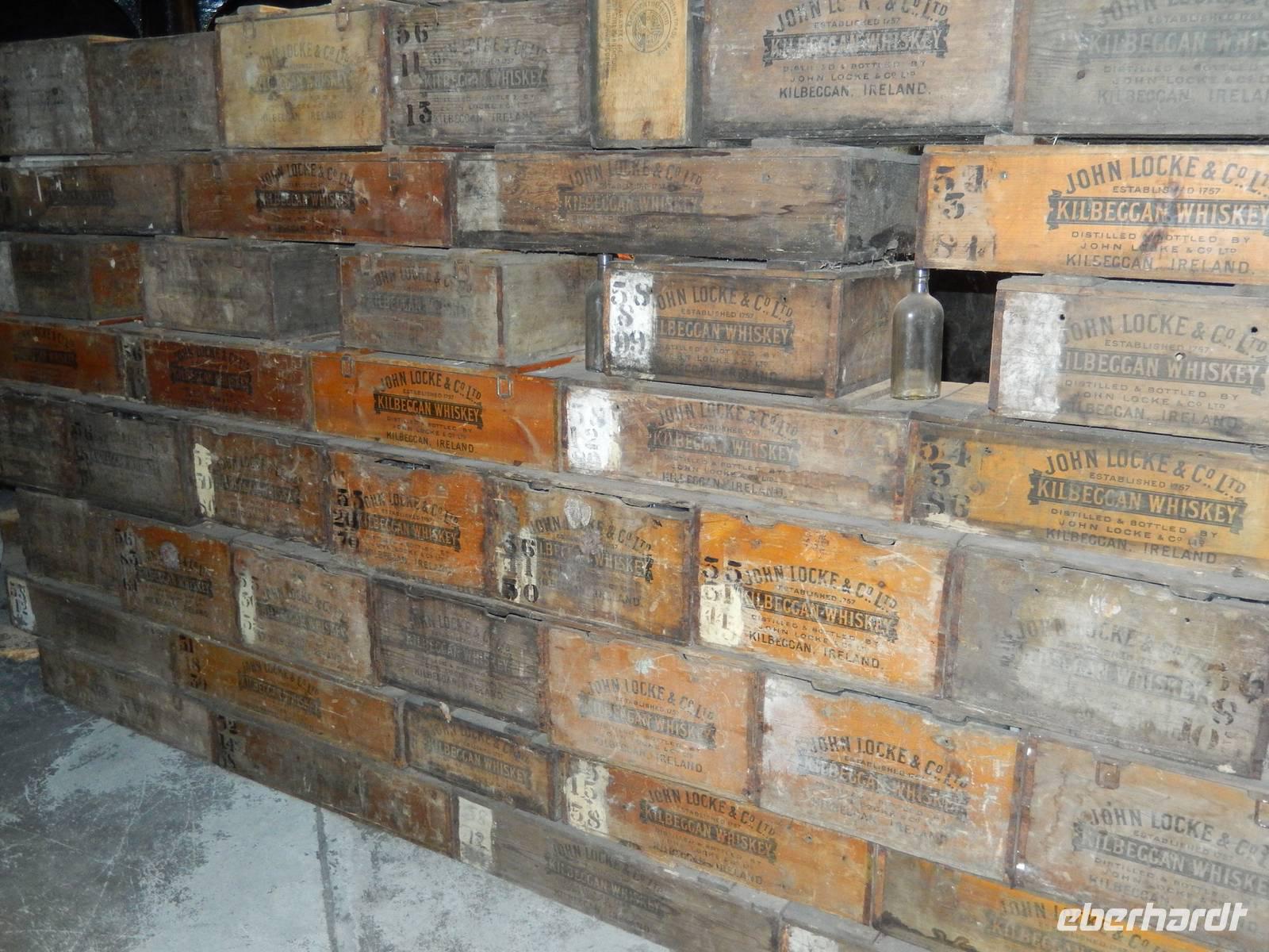 Wie viele Flaschen waren da wohl drinnen? - In der Destillerie von Kilbeggan &ndash; &copy; Stefan Jahnke (Eberhardt TRAVEL)