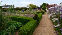 051 Arundel, Castle & Garden &ndash; &copy; Konrad Füssel (Eberhardt TRAVEL)