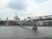 Millenium Bridge &ndash; &copy; Constanze Hölig (Eberhardt TRAVEL)
