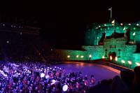 044 Edinburgh, Military Tatoo &ndash; &copy; Konrad Füssel (Eberhardt TRAVEL)