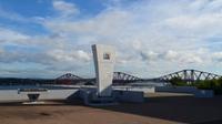 052 Firth od Forth, Three Bridges &ndash; &copy; Konrad Füssel (Eberhardt TRAVEL)