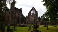 496 Borderland, Dryburgh Abbey &ndash; &copy; Konrad Füssel (Eberhardt TRAVEL)