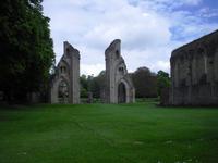 Glastonbury Abbey &ndash; &copy; Norbert Binder (Eberhardt TRAVEL)