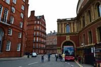 074 London, unser Reisebus in Kensington &ndash; &copy; Konrad Füssel (Eberhardt TRAVEL)