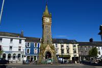 248 Mittelwales, Machynlleth, Uhrturm &ndash; &copy; Konrad Füssel (Eberhardt TRAVEL)