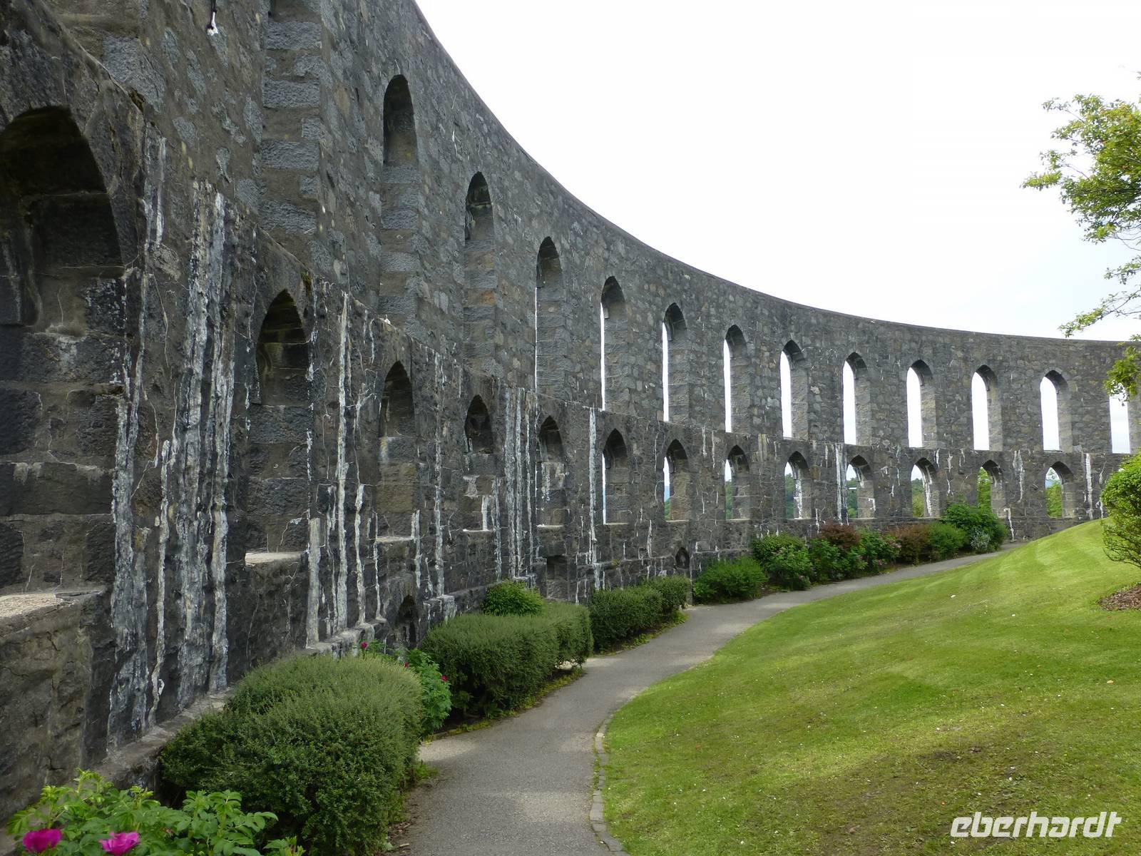 Oban - Mac Caig's Tower &ndash; &copy; Ralf Kuchenbecker (Eberhardt TRAVEL)