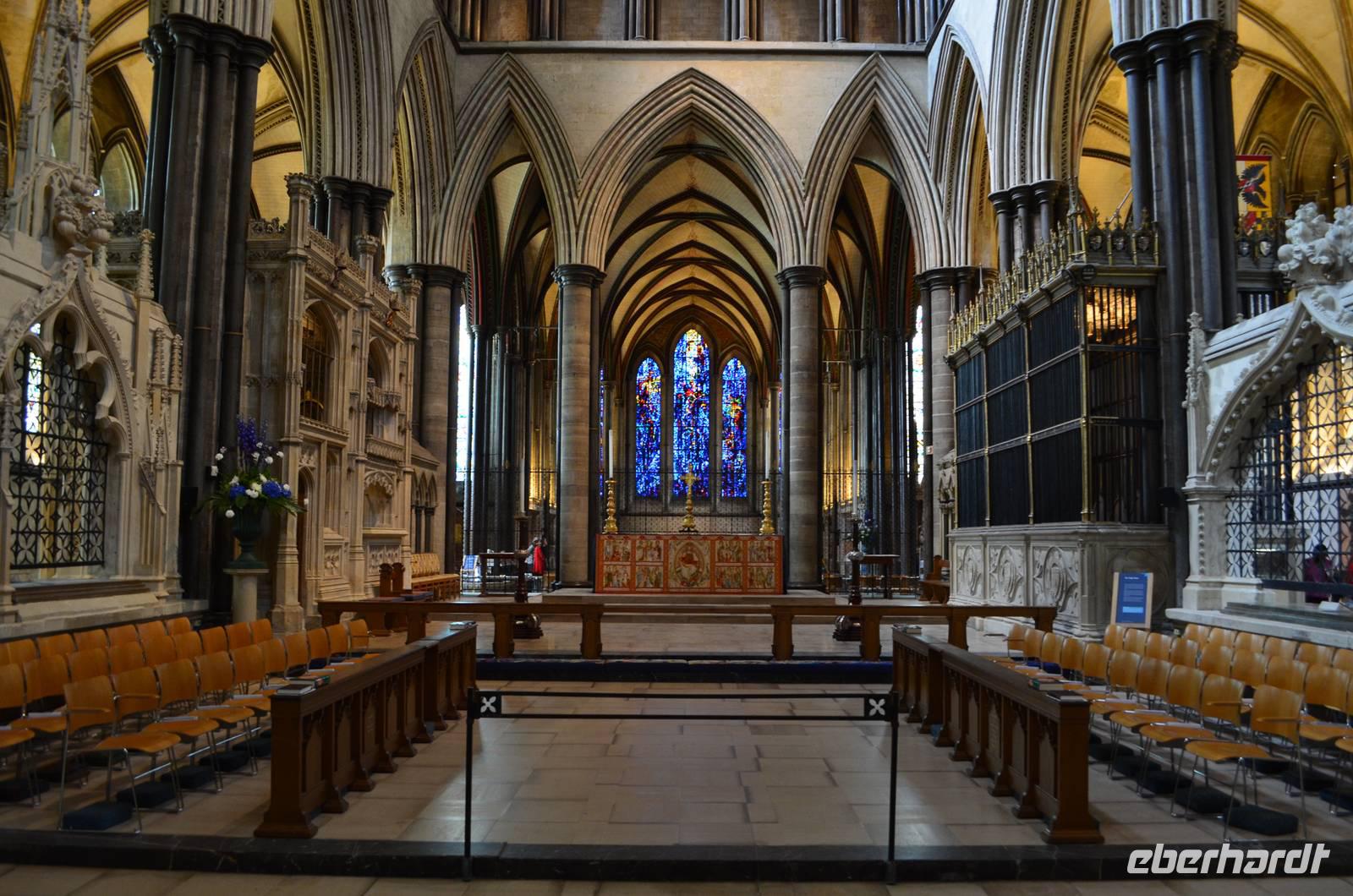 0091 Salisbury Cathedral &ndash; &copy; Konrad Füssel (Eberhardt TRAVEL)