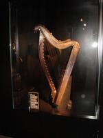 Die Guinness Harfe &ndash; &copy; Stefan Jahnke (Eberhardt TRAVEL)