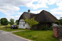 084 Avebury, Fachwerk &ndash; &copy; Konrad Füssel (Eberhardt TRAVEL)