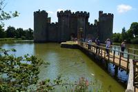 476 Bodiam Castle &ndash; &copy; Konrad Füssel (Eberhardt TRAVEL)
