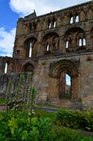 0232 Borderland, Jedburgh Abbey &ndash; &copy; Konrad Füssel (Eberhardt TRAVEL)