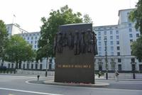 Kriegsdenkmal &ndash; &copy; Gerd Przybyla (Eberhardt TRAVEL)