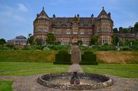 101 Knightshayes Court &ndash; &copy; Konrad Füssel (Eberhardt TRAVEL)