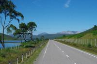 Typische Straße in den schottischen Highlands  &ndash; &copy; Florian Härtl (Eberhardt TRAVEL)