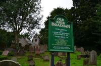 128 Isle of Man, Old Kirk Braddan &ndash; &copy; Konrad Füssel (Eberhardt TRAVEL)