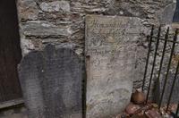 130 Isle of Man, Old Kirk Braddan &ndash; &copy; Konrad Füssel (Eberhardt TRAVEL)