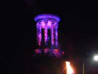 Calton Hill Edinburgh beim Fackelumzug &ndash; &copy; Simone Kaufmann im Auftrag von Eberhardt TRAVEL (Eberhardt TRAVEL)