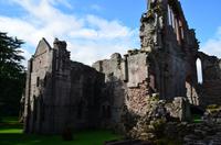 260 Dryburgh Abbey &ndash; &copy; Konrad Füssel (Eberhardt TRAVEL)