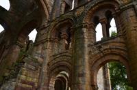 270 Jedburgh Abbey &ndash; &copy; Konrad Füssel (Eberhardt TRAVEL)