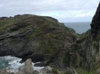 vor dem Tintagel Castle &ndash; &copy; Uta Schöne (Eberhardt TRAVEL)