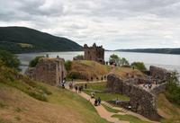 Urquhart Castle &ndash; &copy; Gina Egenolf (Eberhardt TRAVEL)
