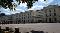 Wellington Barracks 20180801 113903 &ndash; &copy; Marlies Thrum (Eberhardt TRAVEL)