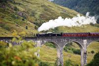 1747 Glenfinnan Viaduct &ndash; &copy; Konrad Füssel (Eberhardt TRAVEL)