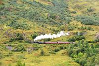 1749 Glenfinnan Viaduct &ndash; &copy; Konrad Füssel (Eberhardt TRAVEL)