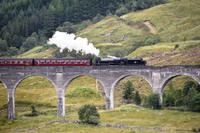 1758 Glenfinnan Viaduct &ndash; &copy; Konrad Füssel (Eberhardt TRAVEL)