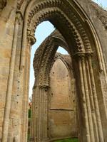 Glastonbury Abbey &ndash; &copy; Konrad Füssel (Eberhardt TRAVEL)