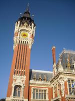Calais-Rathaus &ndash; &copy; Norbert Binder (Eberhardt TRAVEL)